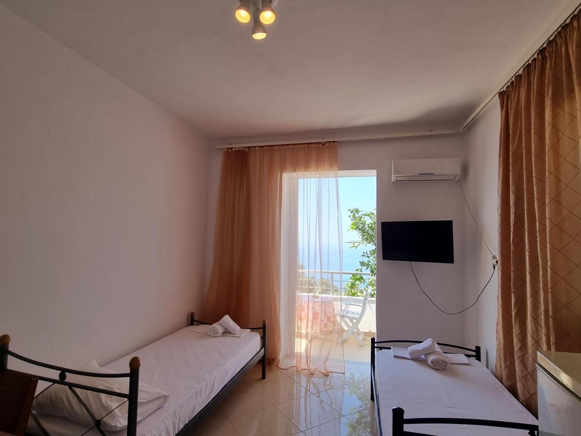 Let Rooms Lukova Kamer foto
