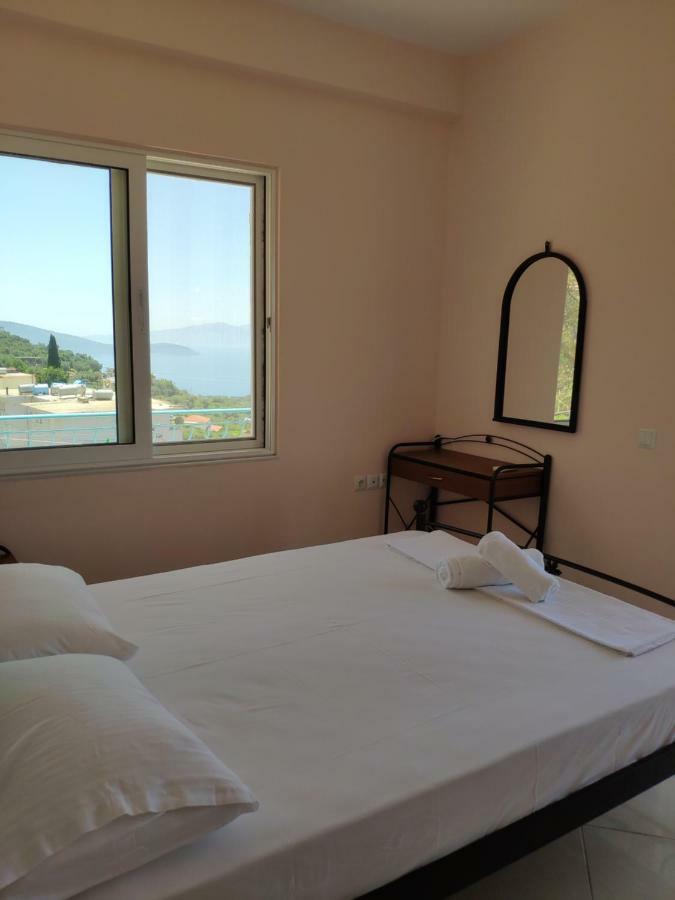 Let Rooms Lukova Buitenkant foto