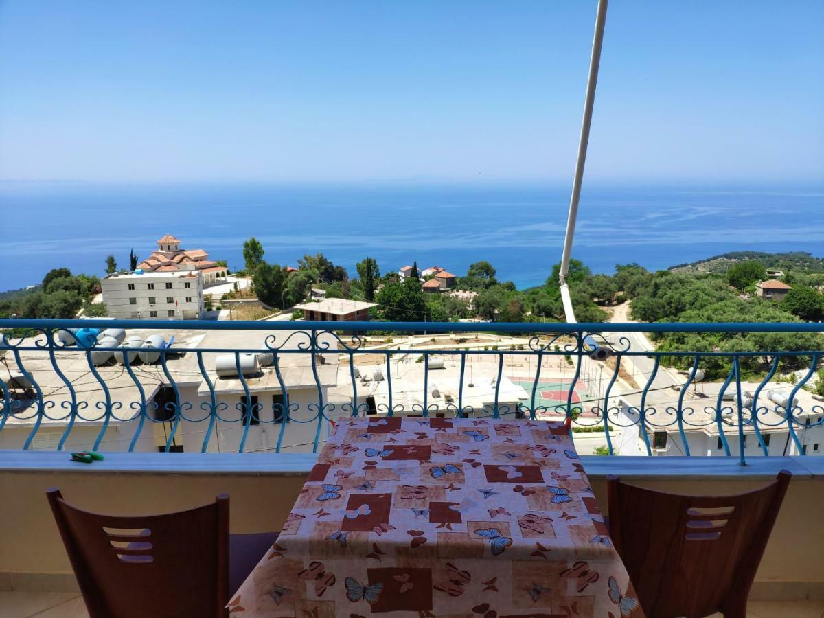 Let Rooms Lukova Buitenkant foto